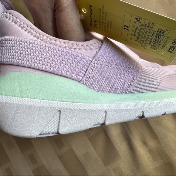 All in Motion Kids' Purple and Mint Shoes Size 13 NEW - Picture 8 of 10